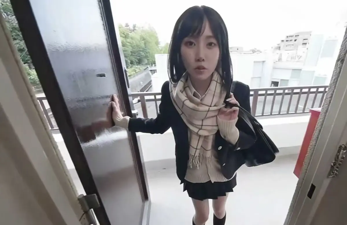 《泡在我家的辣妹-真人版》高清全集在线观看-泡在我家的辣妹真人版满天星系列未删减中文版-免费1080P超清画质无广告播放