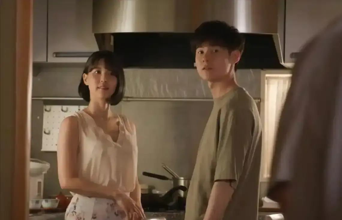 《漂亮的女邻居5》高清全集未删减免费在线看 - 林薇苏婉雨夜谜局情感大作 - 中文版无广告超清百度网盘资源抢先版 - 漂亮的女邻居5无删减完整版全集