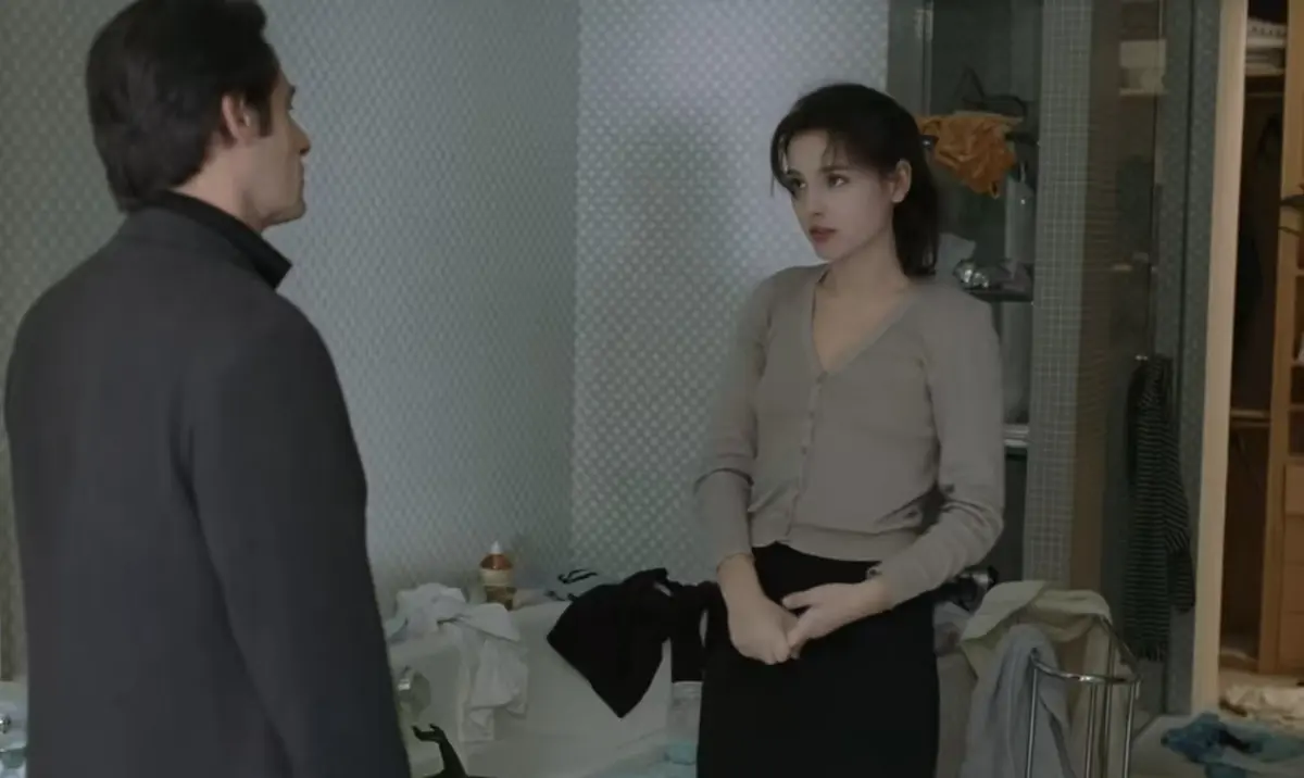 高清无删减《所有的人都无知》维吉妮·拉朵嫣主演-所有的人都无知未删减免费高清珍藏版全集-法国剧情片HD中字无广告在线观看