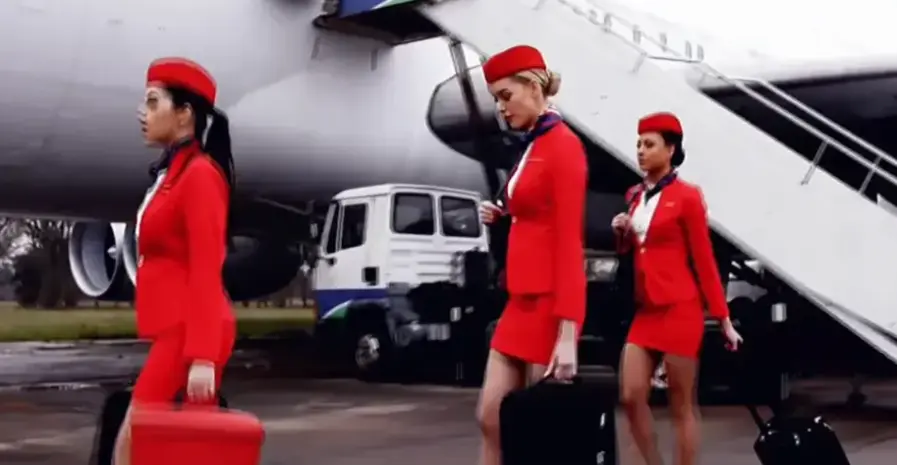 法国空姐2018电影完整版免费在线观看-法版满天星全集720P高清资源-机舱系列电影免费获取
